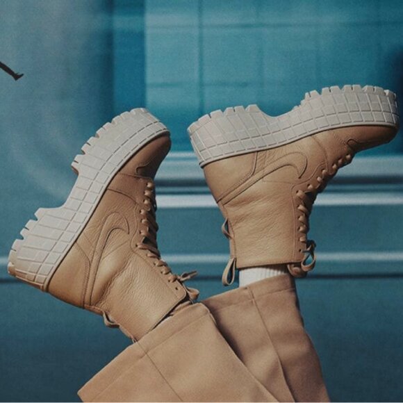 Air Jordan 1 Brooklyn Women's Boots 9 - Picture 2 of 16